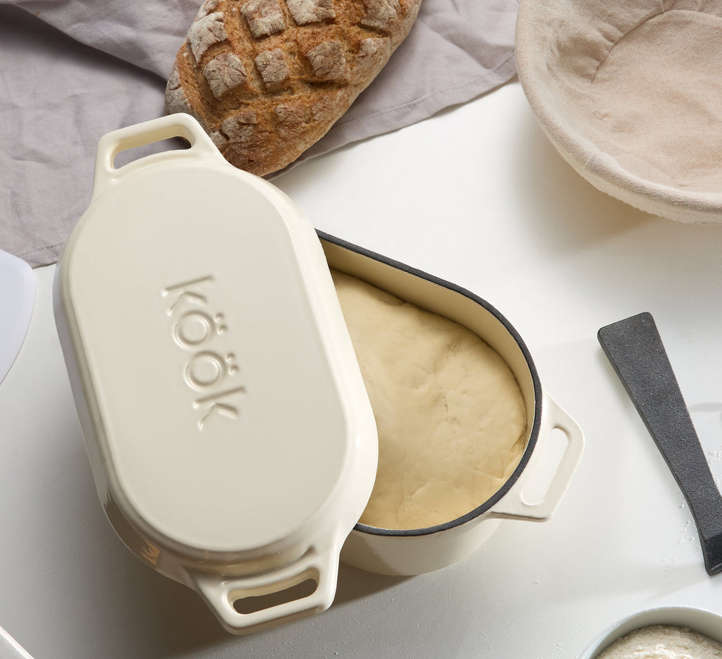 Oval Oven, 3.4 Qt